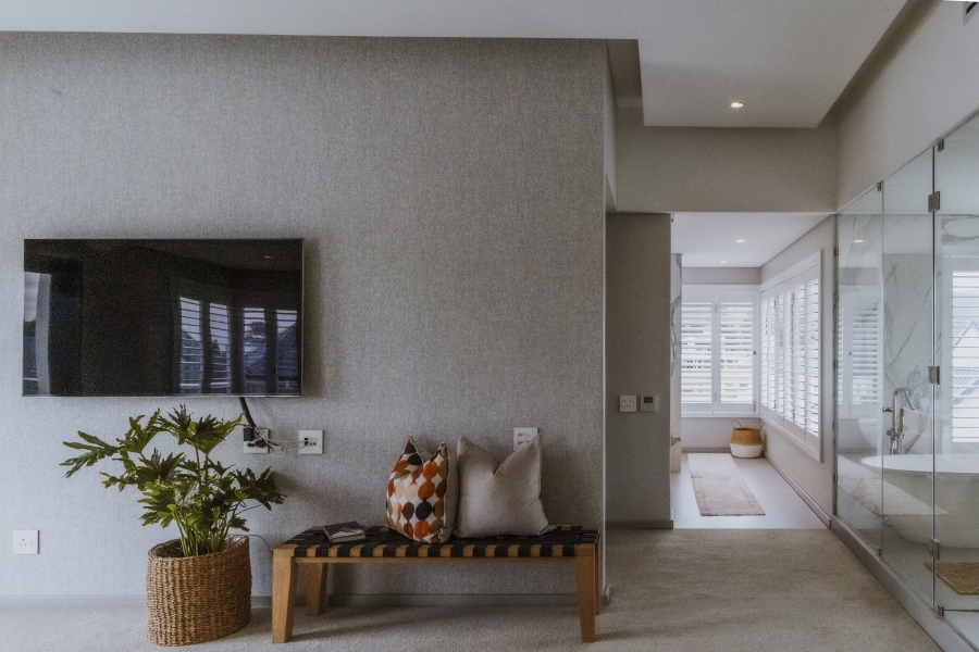 5 Bedroom Property for Sale in Pearl Valley at Val de Vie Western Cape